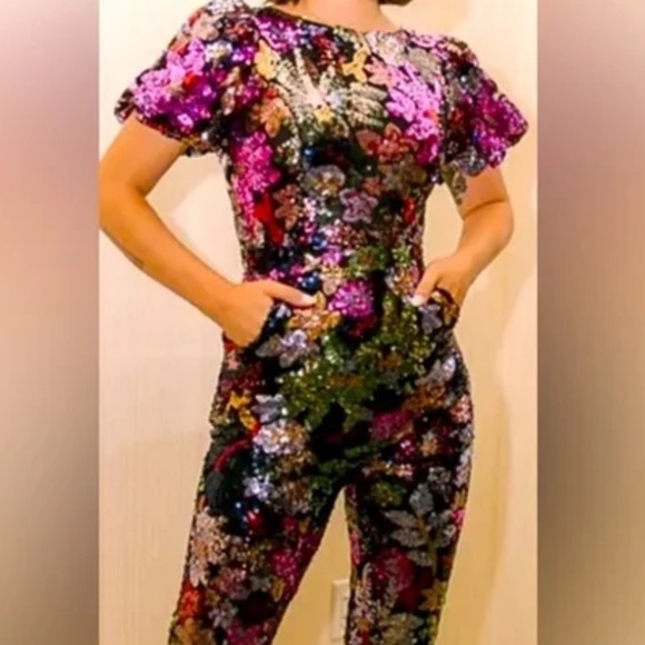 Ivy City Co Showstopper Jumpsuit NWT - Picture 1 of 9